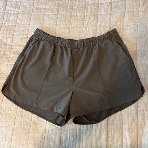 Zella Taylor Getaway High Waist Stretch Recycled Polyester in Taupe | Size XL